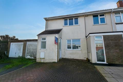 2 bedroom end of terrace house for sale, Treswithian Park Road, Camborne