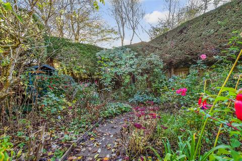 4 bedroom detached house for sale, Ashford Road, Tenterden TN30