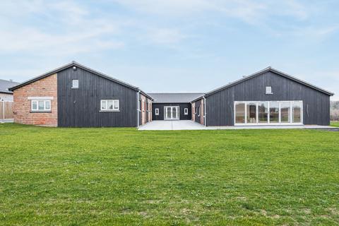 undefined, An Exceptional Barn Conversion with a 1.5 Acre Plot (STMS) in Burgh Castle