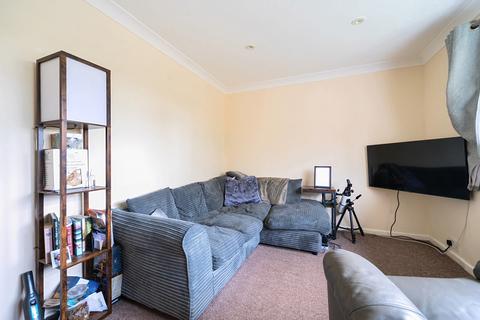 2 bedroom flat for sale, Old Glebe, Fernhurst, Haslemere, West Sussex, GU27