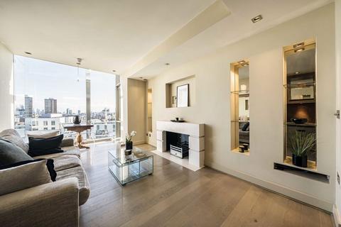 1 bedroom flat for sale, Empire Square West, London SE1