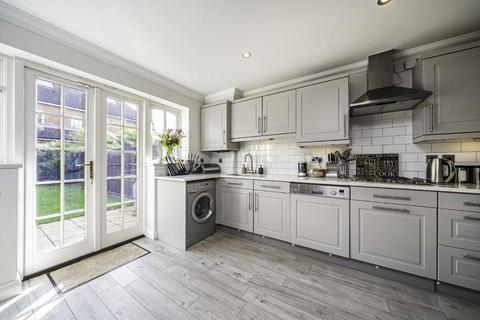 undefined, Rydens Road, Walton-On-Thames KT12