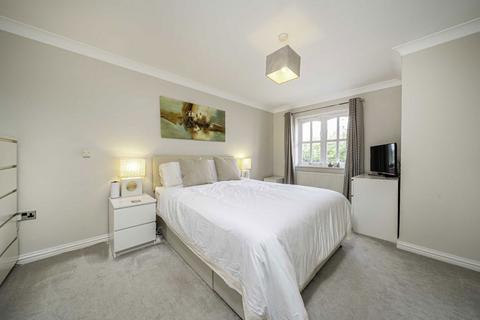 undefined, Rydens Road, Walton-On-Thames KT12