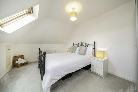 undefined, Rydens Road, Walton-On-Thames KT12