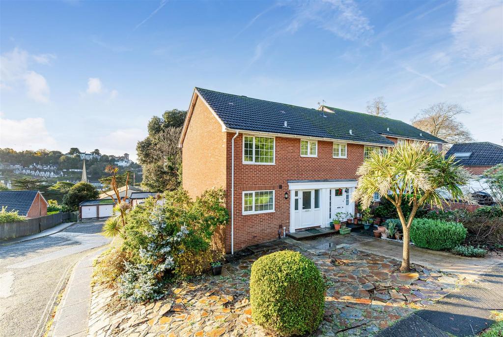 A04 - 61, Braddons Hill Road East Torquay - 251203