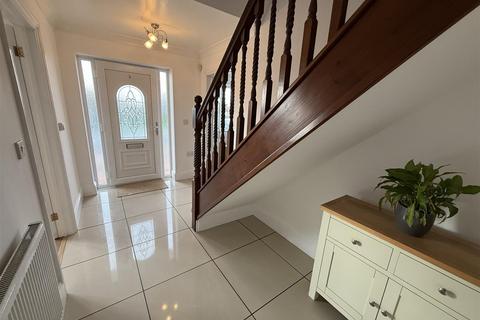 undefined, Clos Y Capel, Llanelli