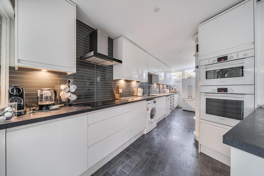 1375438-3-6908ac5...