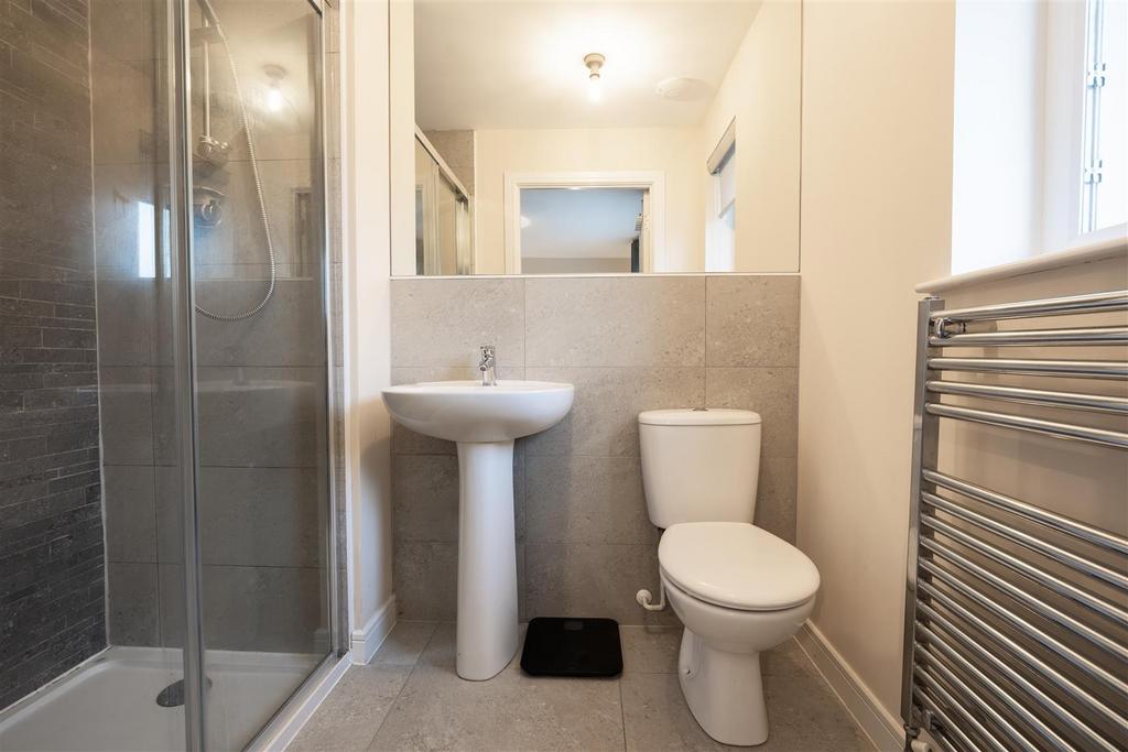 Ensuite.jpg
