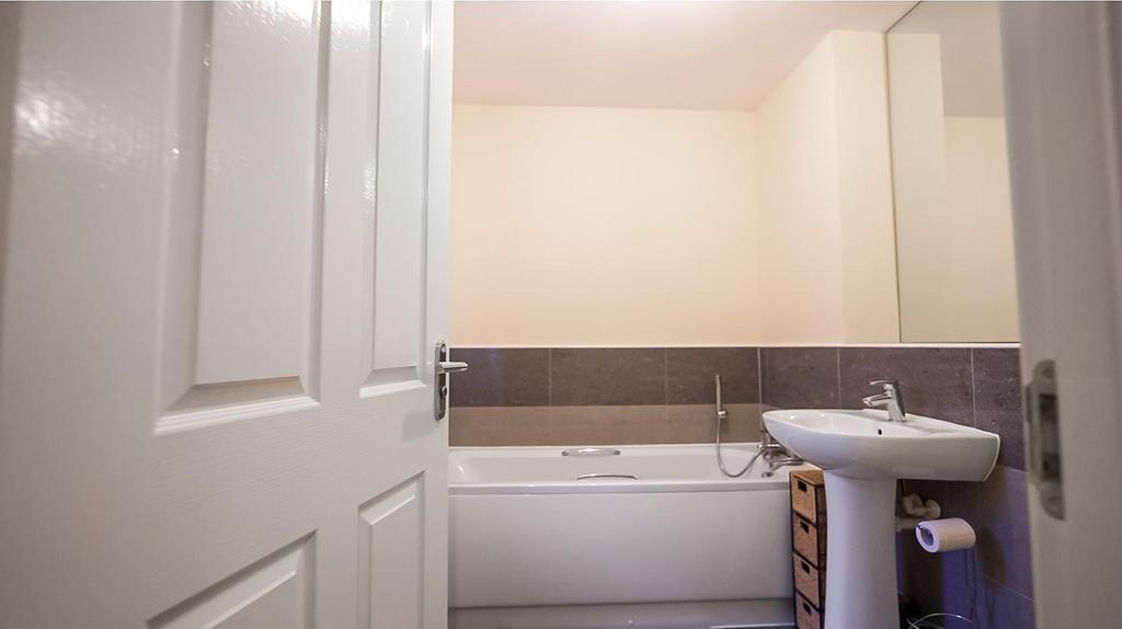 Bathroom-2.jpg