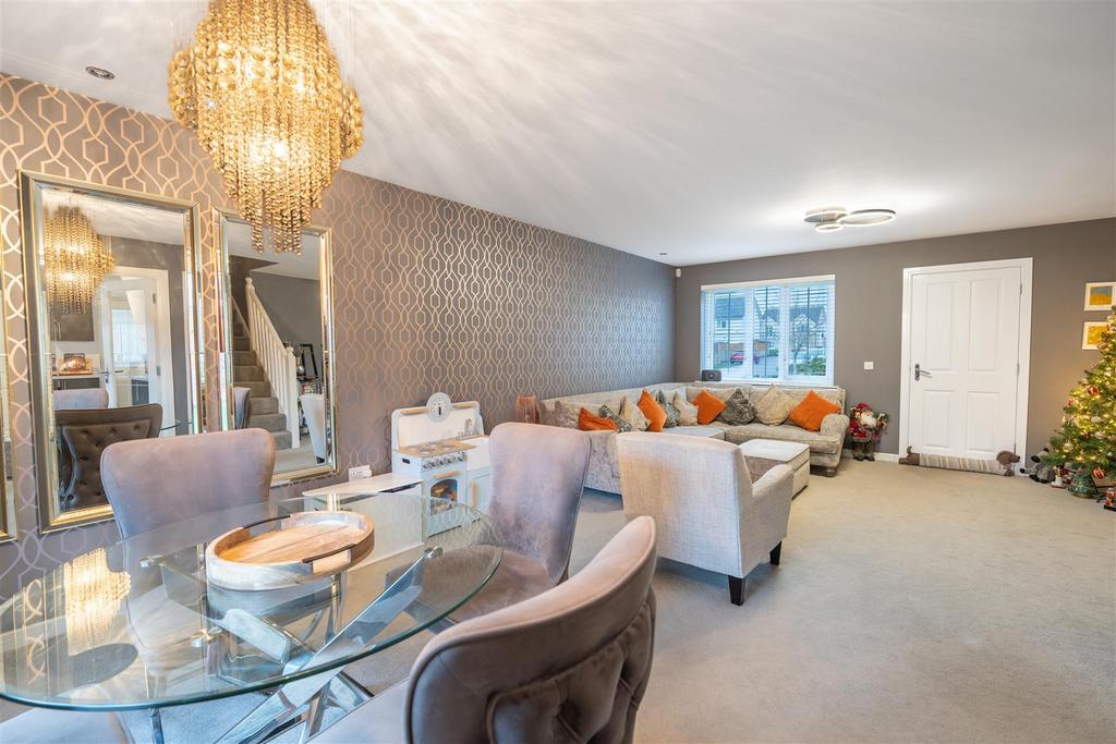 Dining.lounge-1.jpg