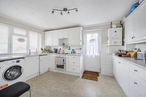 4 bedroom detached house for sale, Downland Avenue, Peacehaven