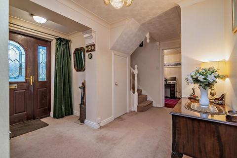 undefined, Lodersfield, Lechlade, Gloucestershire, GL7