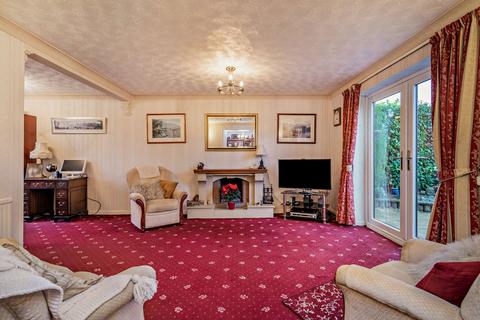 undefined, Lodersfield, Lechlade, Gloucestershire, GL7