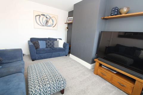3 bedroom semi-detached house for sale, Standhills Road, Kingswinford DY6