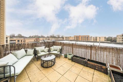 2 bedroom flat for sale, Bramah Road, London SW9