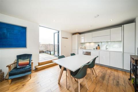 2 bedroom flat for sale, Bramah Road, London SW9