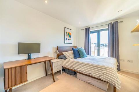 2 bedroom flat for sale, Bramah Road, London SW9
