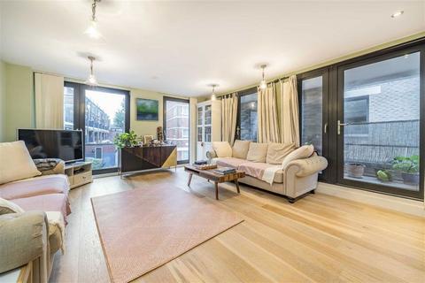 3 bedroom flat for sale, Rothsay Street, London SE1