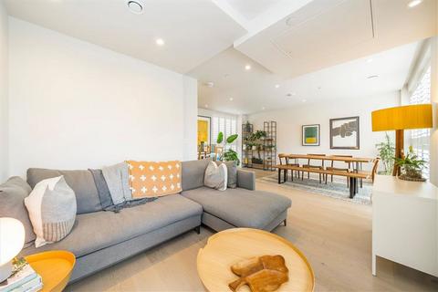3 bedroom terraced house for sale, Hilary Mews, London SE1