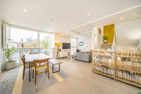 3 bedroom terraced house for sale, Hilary Mews, London SE1