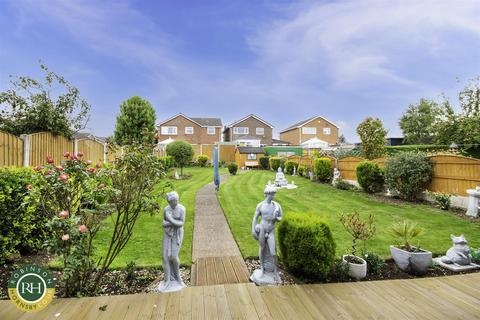4 bedroom detached house for sale, Clifton Drive, Sprotbrough, Doncaster
