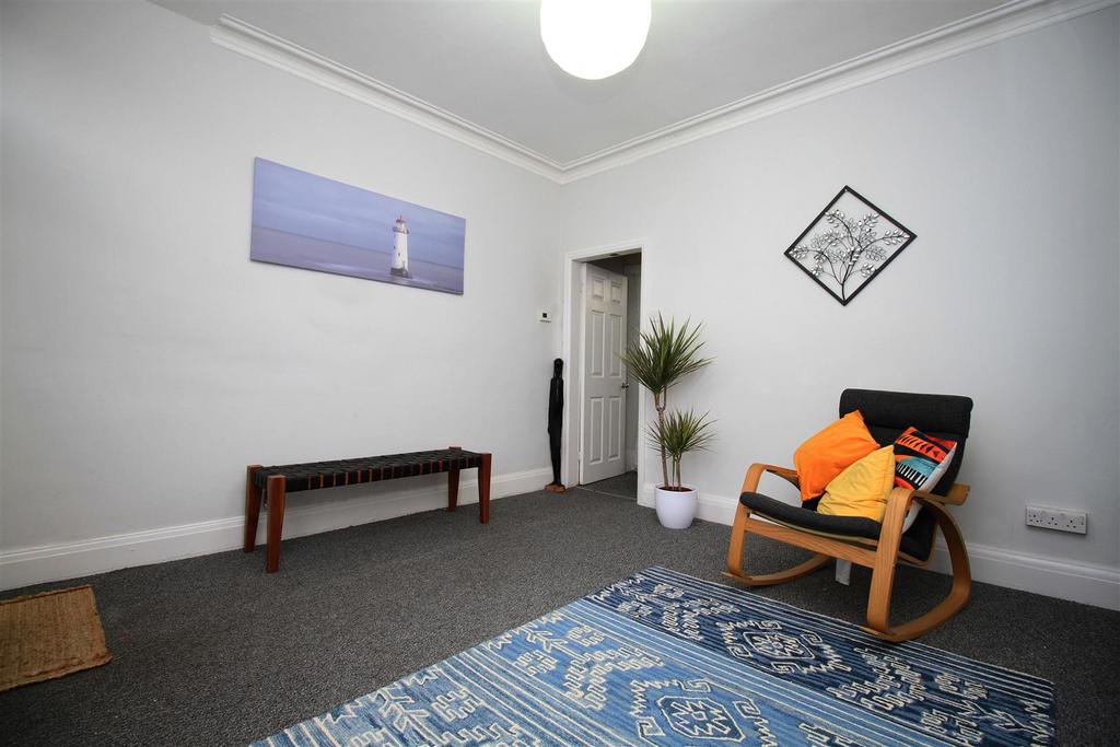 Lounge...jpg