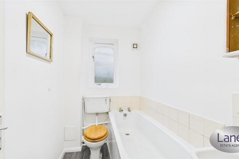 1 bedroom flat to rent, Barbot Close, Edmonton