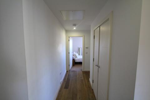 2 bedroom flat to rent, Forge Square, London, London E14