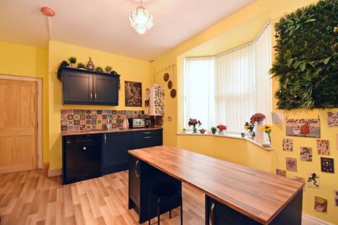4 bedroom terraced house for sale, Caerleon Road, Newport, NP19