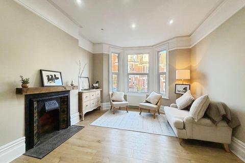 2 bedroom flat for sale, Bournemouth Road, Folkestone