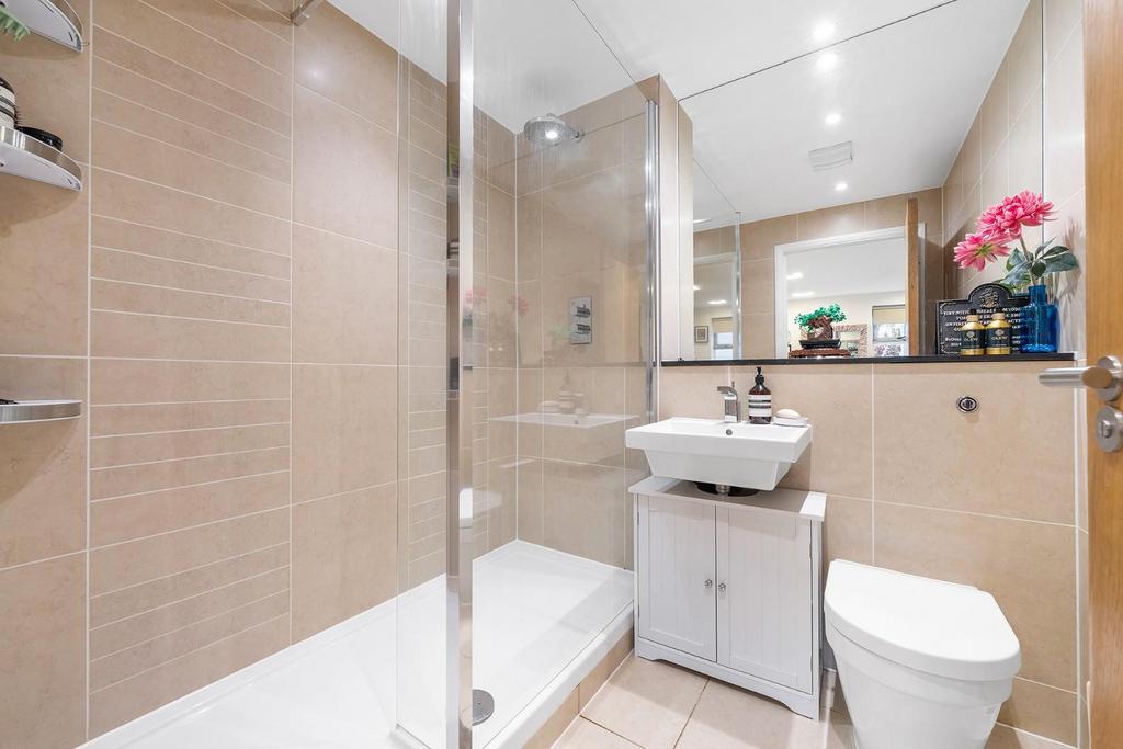 En-suite.JPG