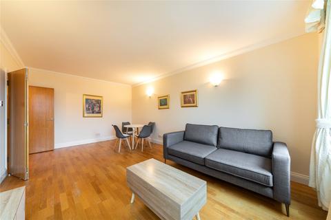 1 bedroom apartment to rent, Lanark Square, London E14