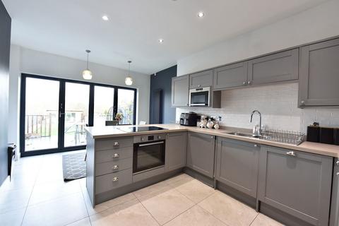 1 bedroom terraced house for sale, Brook Street, Kingswinford DY6