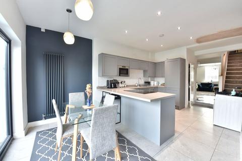 1 bedroom terraced house for sale, Brook Street, Kingswinford DY6