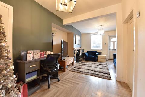 1 bedroom terraced house for sale, Brook Street, Kingswinford DY6