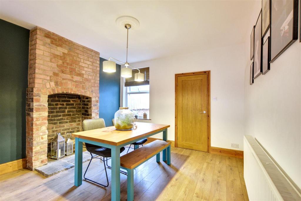 Dining Room 1.jpeg
