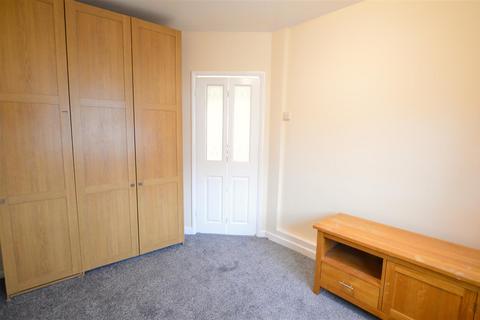 undefined, Lancaster Avenue, Slough, Slough