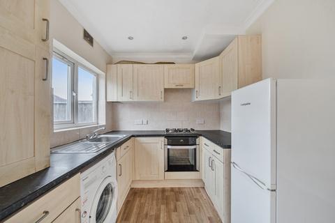 3 bedroom terraced house for sale, Fourth Avenue, Romford