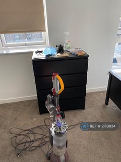 1 bedroom in a house share to rent, Arbus Crescent, Harrow, HA2
