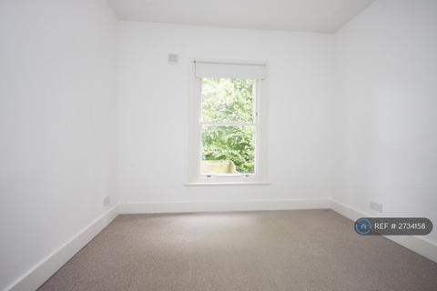 undefined, Reighton Road, London, E5