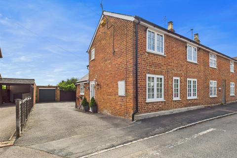 3 bedroom semi-detached house for sale, Lower Street, Aylesbury HP22