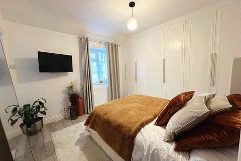 undefined, Capstone Road, Bromley, BR1