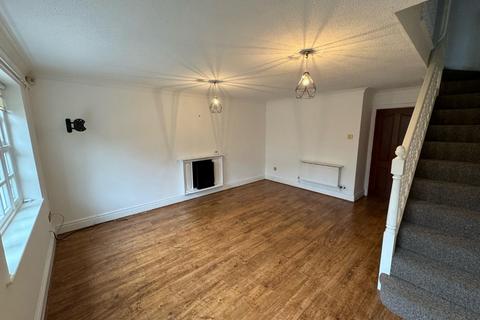 2 bedroom townhouse to rent, Bedford Court, Bawtry, Doncaster, DN10 6RU