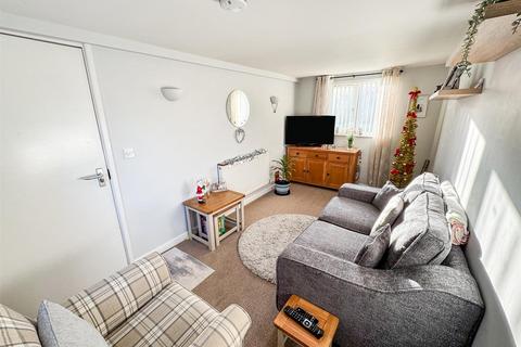 4 bedroom semi-detached house for sale, Bede Close, Corby NN18