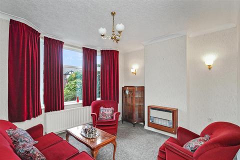 4 bedroom semi-detached house for sale, Stockport Road, Timperley