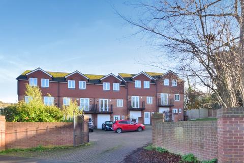 Ashtree Court, Hopewell Drive, Chatham, ME5