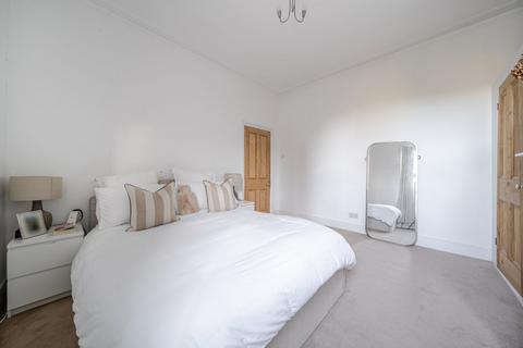 3 bedroom maisonette for sale, Croxted Road, Dulwich, London, SE21