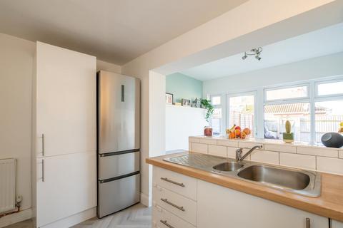 2 bedroom terraced house for sale, Woodlands Road, North Meads, Bognor Regis