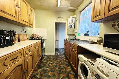 3 bedroom terraced house for sale, Nelgarde Road, London, SE6