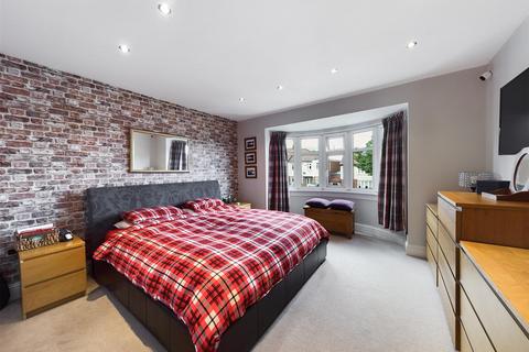 3 bedroom detached house to rent, Springfield Road, Sheffield